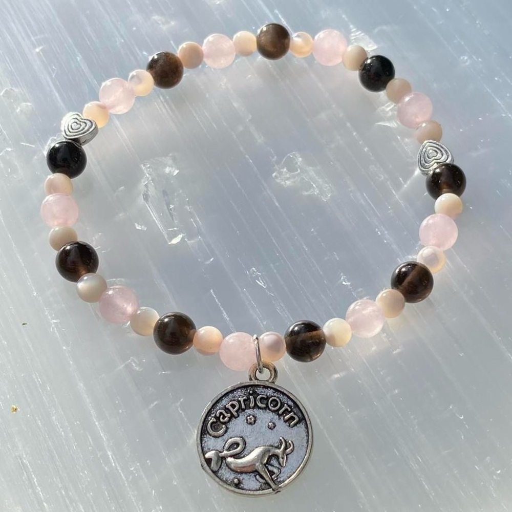 Capricorn Zodiac Rose Quartz Crystal Bracelet ♑️